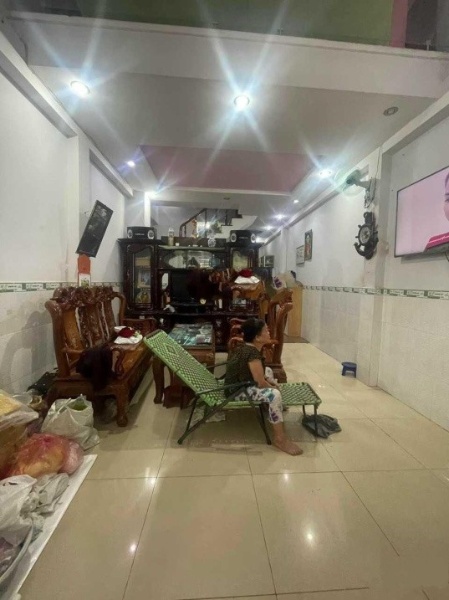 Bán nhà 2 tầng 48 m² tại Đường Trịnh Hoài Đức, Phường Hiệp Phú, Quận 9, Hồ Chí Minh